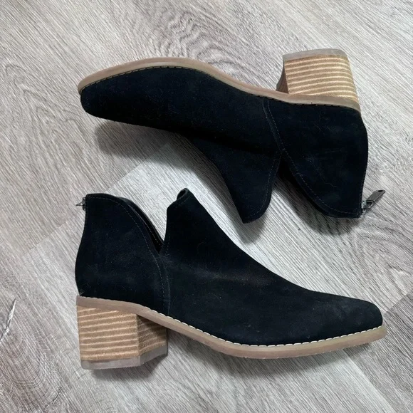 Blondo Ellis Black Suede Ankle Booties Waterproof Impermeable - Picture 2 of 7